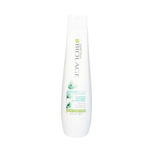 Pour donner du volume à tes cheveux fins, prends ça!