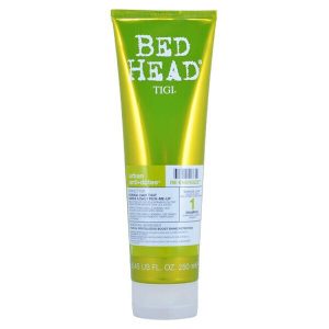 Idéal pour les cheveux qui ont besoin de lustre. Prends ça!