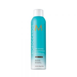 Tu aimes un shampoing sec foncé au doux toucher soyeux? Prends ça!