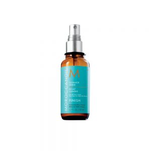 Pour protéger et rehausser l’éclat de tes cheveux. Prends ça!