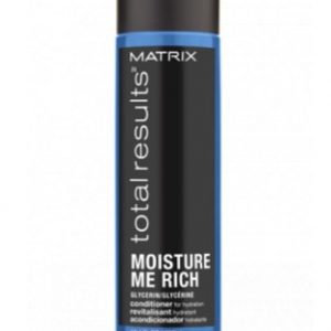 Tu veux prolonger l’éclat de ta couleur tout en hydratant tes cheveux? Prends ça!